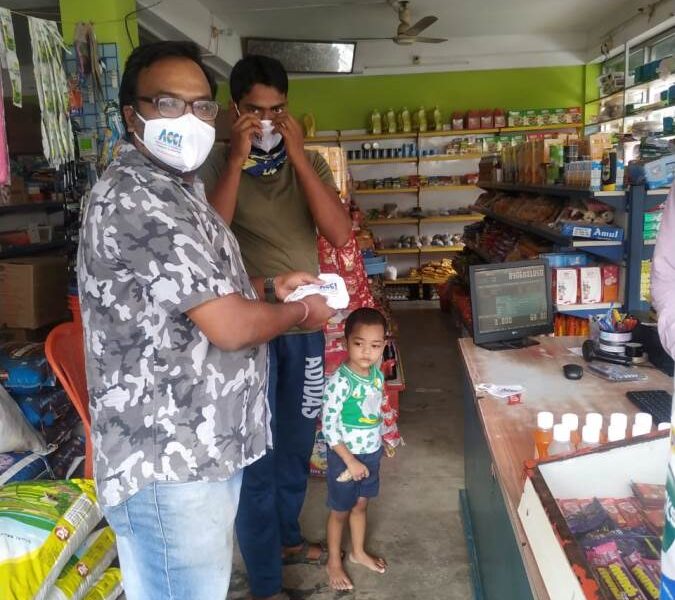 Mask distribution at Rangat